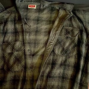 Vintage Wrangler, button down, double pocket flannel